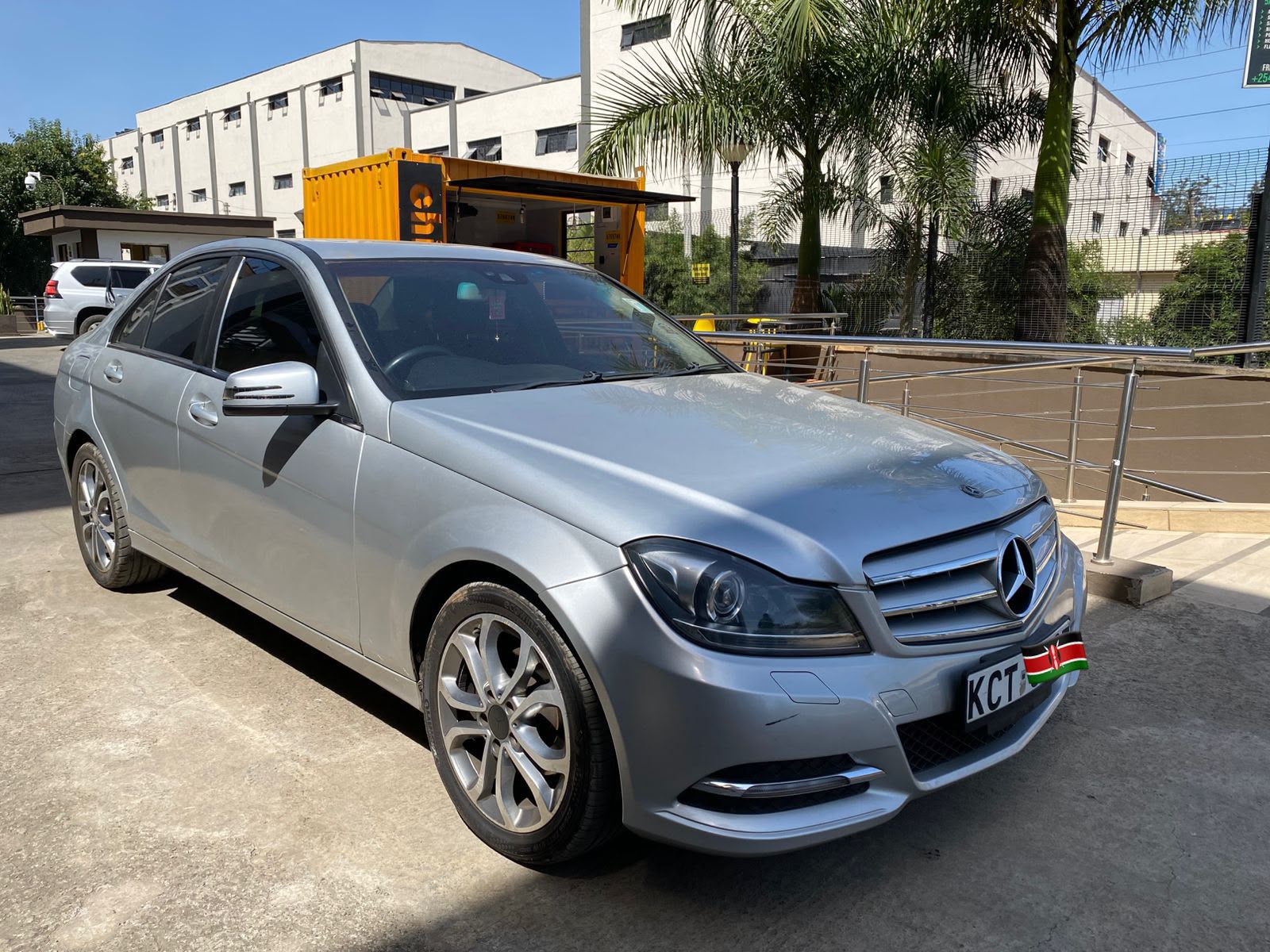 Mercedes Benz